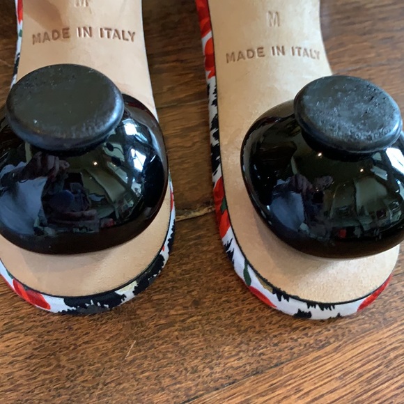 Kate Spade Sequined Bow Slide Ons with Funky Heels - Picture 7 of 7